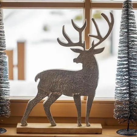 Holiday home Schoeneben Berghuette Wald im Pinzgau