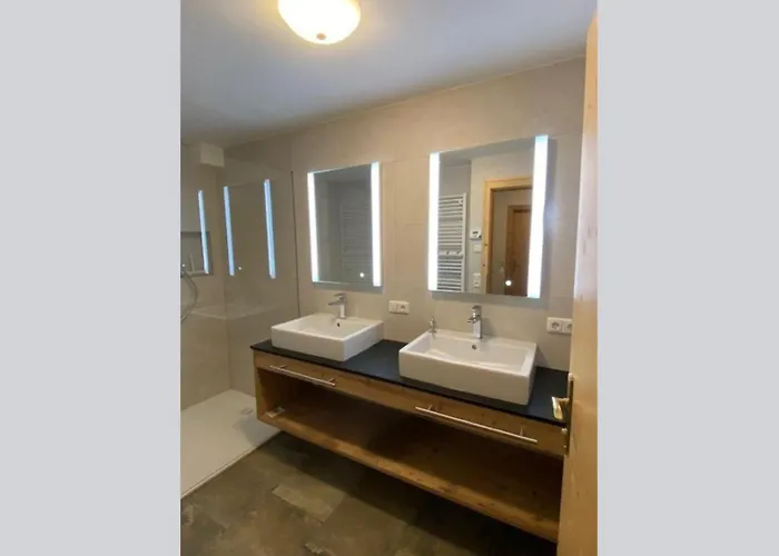 Schöneben Berghütte * Wald im Pinzgau